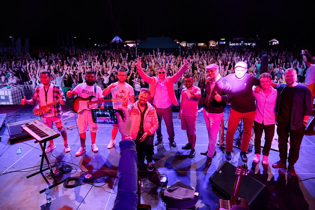 Lomnické Čháve s Mariánom Čekovským, Tomášom...