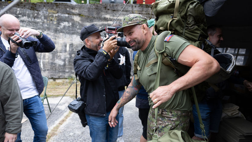 MMA zápasník Attila Végh.