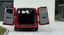 Ford Transit Custom PHEV (2025)