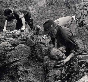 Exhumácie v Srebrenici.