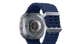 002-galaxy-watch-ultra-titanium-blue-backjpg