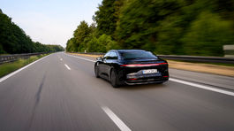 Lucid Air-Grand-Touring Guinness-World-Records-Title 10