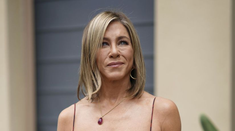 Herečka Jennifer Aniston na zábere z roku 2024.