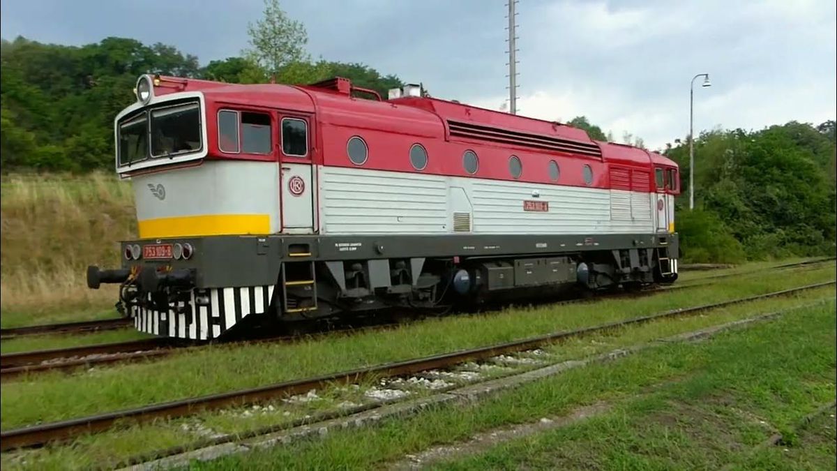 Okuliarnik