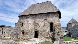 presbytérium, kláštor, Bzovík