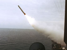 Strela Tomahawk s plochou dráhou letu, USA zbraň