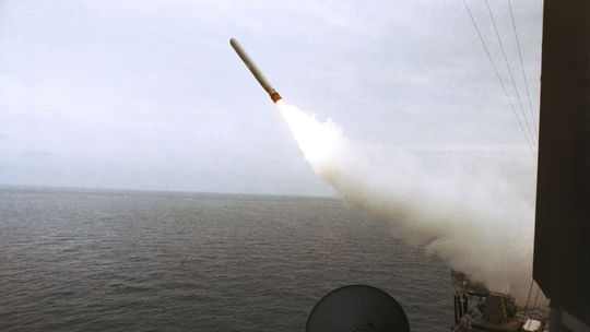 Strela Tomahawk s plochou dráhou letu, USA zbraň
