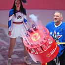 Na zozname smrti medzi vojnovými zločincami. Ukrajinci dali Ovečkinovi nepekný prívlastok, Rusi zúria