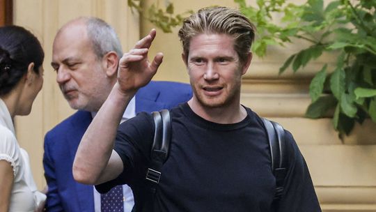 Rozruch ešte predtým, ako kopol do lopty. Nová hviezda Neapola sa objavila na tréningu s posvätným číslom