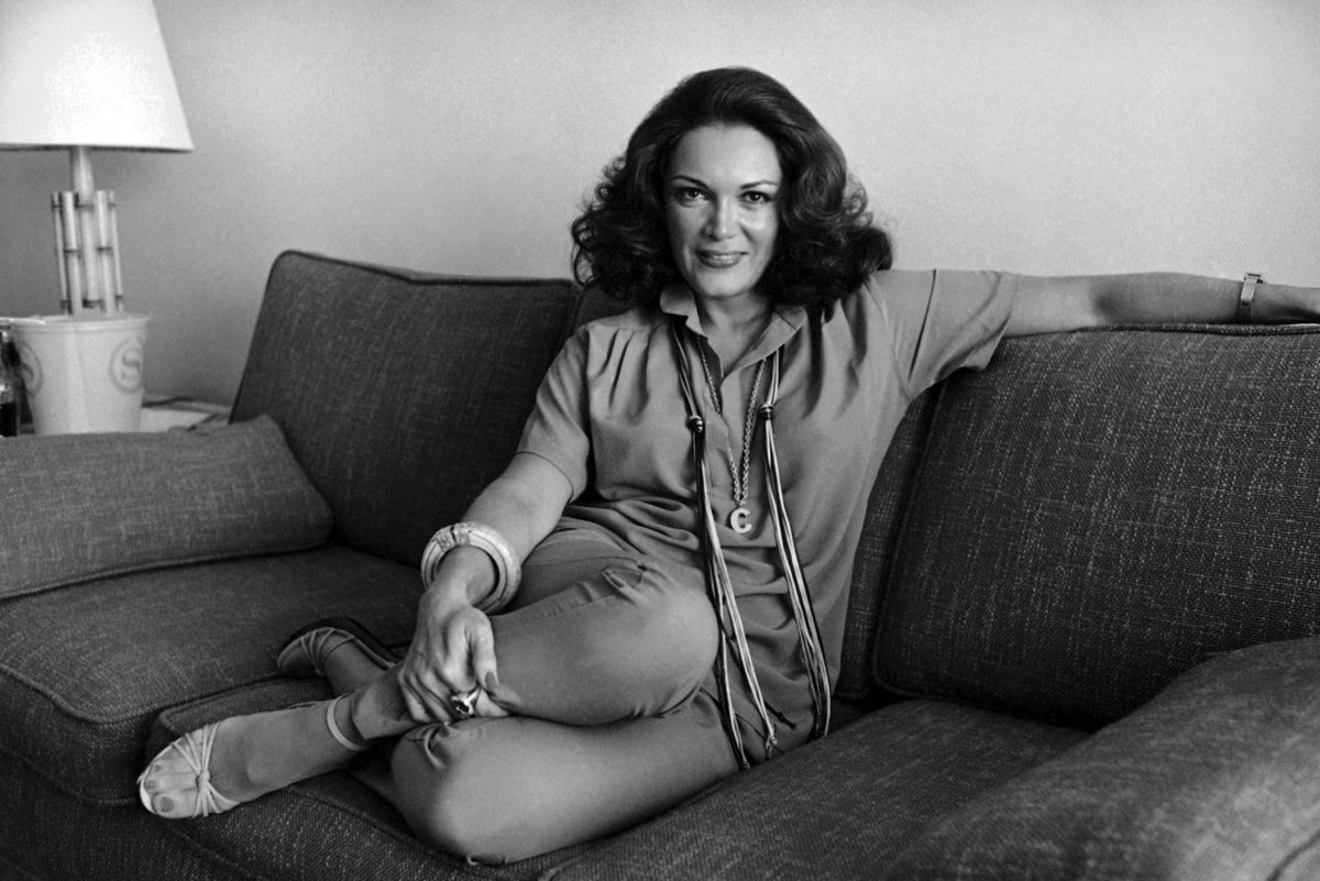 Connie Francisová
