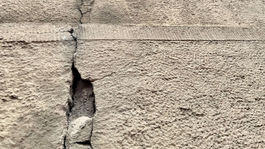 Budova SNM potrebuje viacero opráv. Okrem...