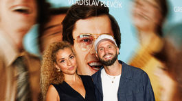Na premiére sa objavila aj Vierka Ayisi a jej partner Jany Landl. 