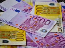 Money / Euro /