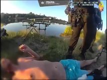 polícia, rybačka mačeta