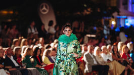 prehliadka, 50 odtieňov Fera Mikloška. 