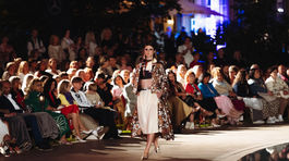 prehliadka, 50 odtieňov Fera Mikloška. 