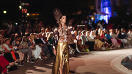 prehliadka, 50 odtieňov Fera Mikloška. 