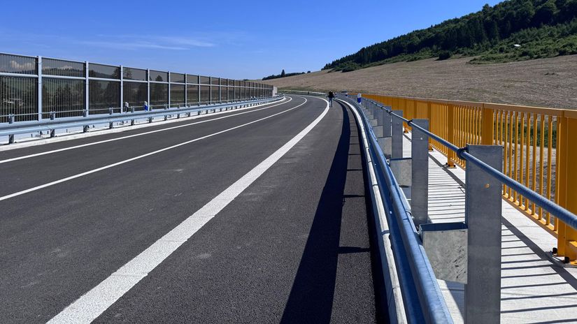 Otvorili nový úsek R3. Je ním 5-kilometrový obchvat Tvrdošína - Doprava - Auto - Pravda