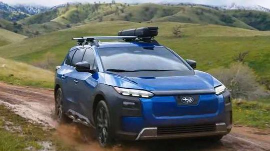 Subaru E-Outback - 2025
