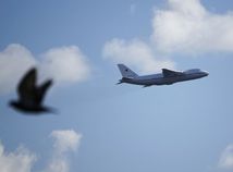 Antonov / Plane /