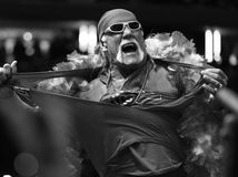 Ikonické fúzy a bandana. Zomrel Hulk Hogan,...