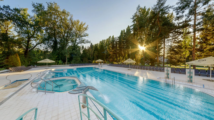 Piešťany, Esplanade, PR