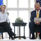 Ursula von der Leyenová / Donald Trump /
