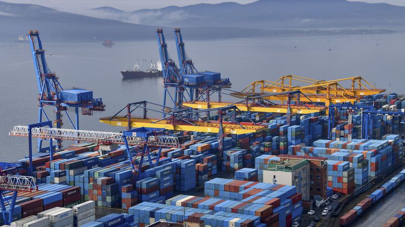 Vladivostok / Sea Port /