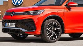 Šok: VW montuje podradné čínske gumy. Zákazníci aj díleri sú zdesení