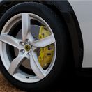 Ferrari Purosangue - problém s brzdami