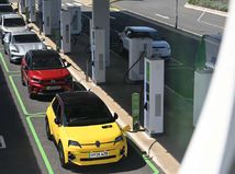 ADAC: Vyberáte rodinný elektromobil do 55 000...