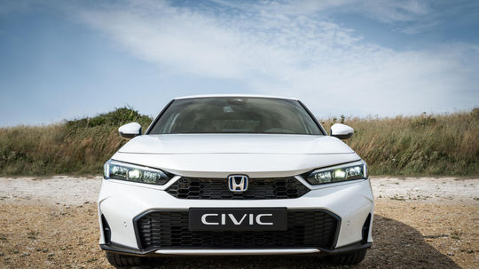 Honda Civic - facelift 2025