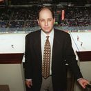 Najväčší podvodník v histórii NHL. Šéfoval New Yorku Islanders, doma nemal skoro žiadny nábytok