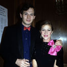 Liam Neeson a Helen Mirren