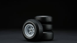 05 Honda RA272 - 1.8 scale Prototype