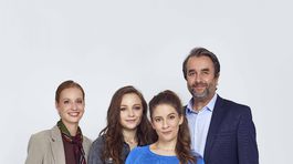 V zovreti S. Kollarova  B. Istvanova  J. Kovalcikova  V. Kobielsky