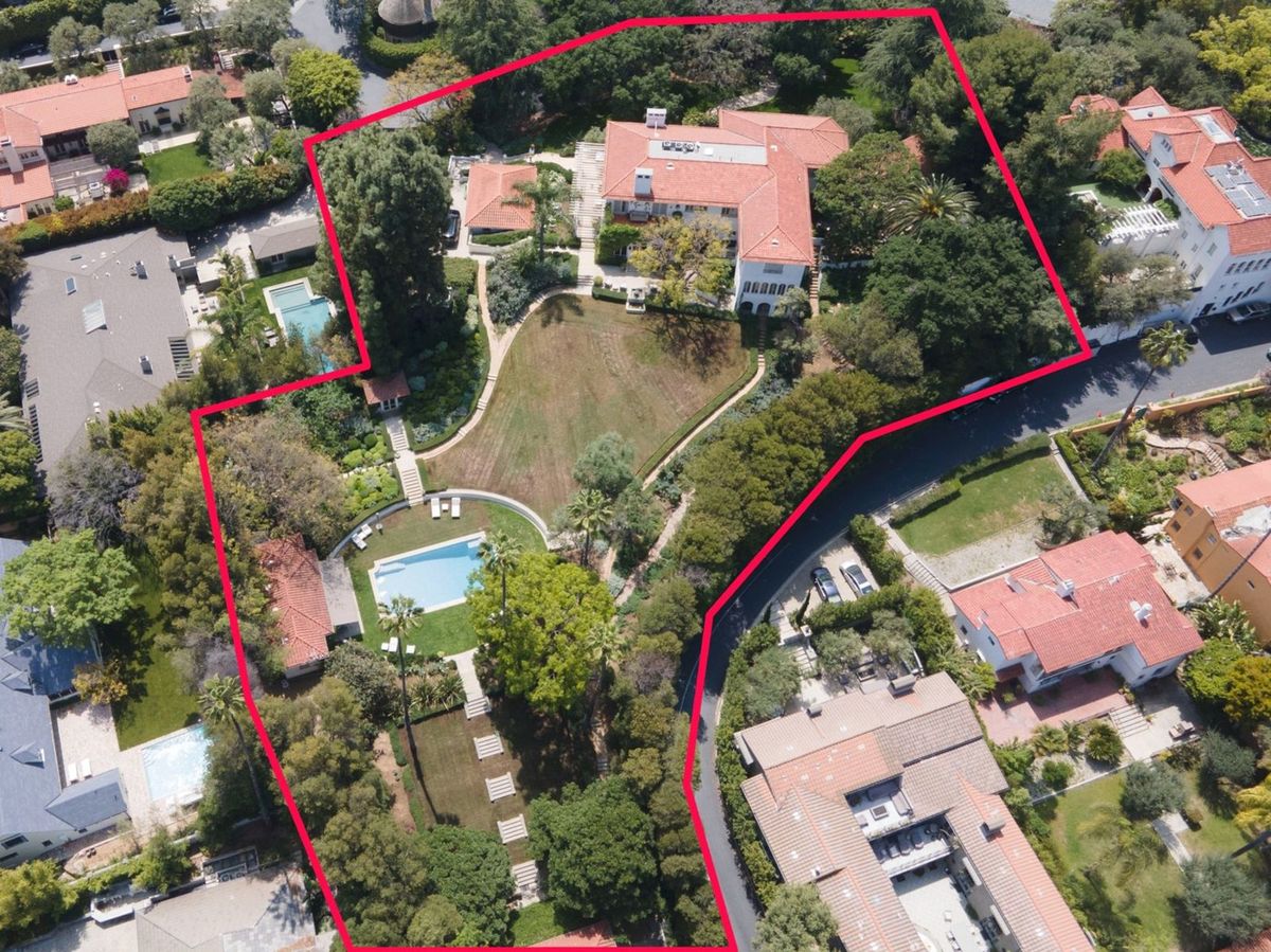 Dom Angeliny Jolie, ktorý vraj chce predať.