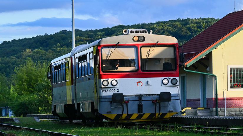 Vlak / ŽSR / Železnice /