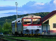 Vlak / ŽSR / Železnice /