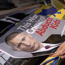 Rusi už sú na Aljaške, privítal ich protest. Očakáva sa "bojovná" atmosféra a maratón rokovaní