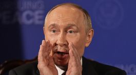 Ruský vodca Vladimir Putin pred začiatkom...