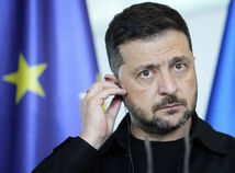 ONLINE: Zelenskyj mieri do Washingtonu: Ukrajina potrebuje trvalý mier, nie ďalšiu prestávku medzi inváziami