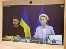 ONLINE: Európski lídri so Zelenským ladili noty pred rokovaním s Trumpom. Ukázať pred Ruskom slabosť sa neskôr vypomstí, varoval Macron