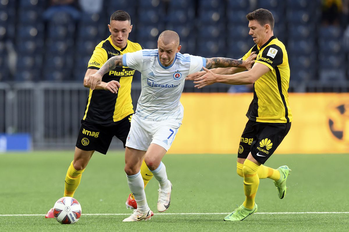 Momentka z roku 2021, keď Slovan prehral v...