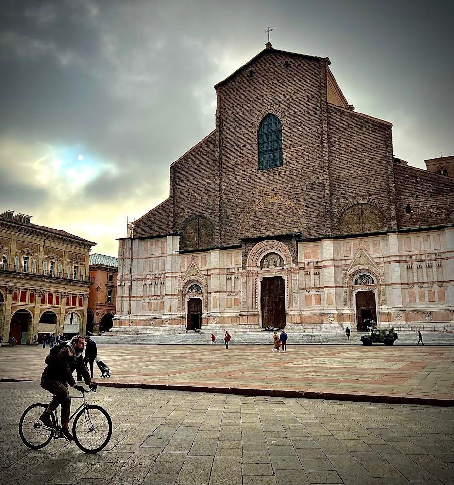 Bazilika San Petronio, najväčší kostol na svete...