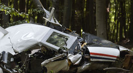 SR Červený Kameň zrážka lietadlá vraky odstraňovanie TNX