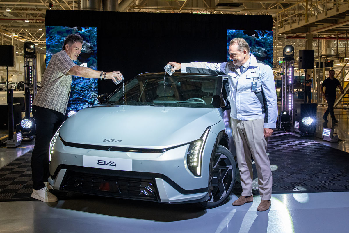 Prvá elektrická Kia zo Slovenska, Kia EV4