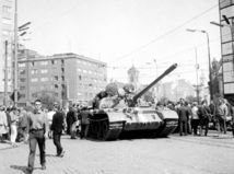 August 1968 / Tanky /