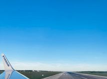 Dráma na letisku: Ryanair odletel bez 20...