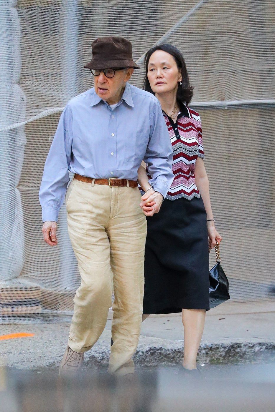 Woody Allen a jeho manželka Soon-Yi Previn boli...